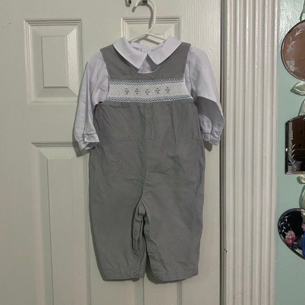 Gorgeous Petit Ami Smocked Longall Set